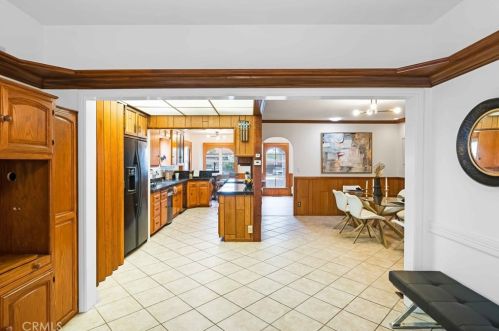 1315 Spazier Ave, Glendale CA  91201-1149 exterior