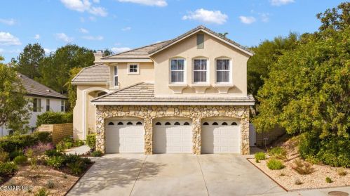 907 Ellesmere Way, Calabasas, CA 91377-5828