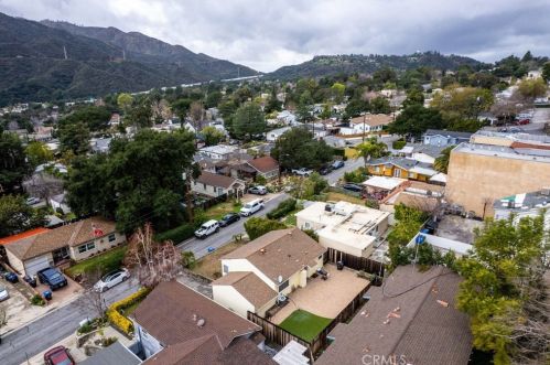 3637 1st Ave, Glendale CA  91214-2429 exterior
