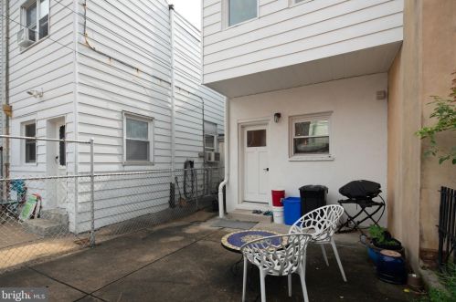 1614 Juniper St, Philadelphia PA  19148-1013 exterior