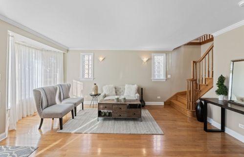 5031 Sayre Ave, Chicago, IL 60656-3710