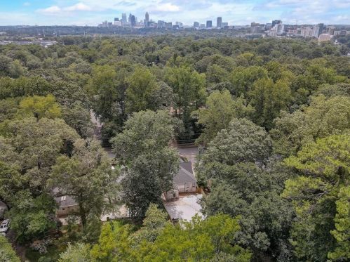 166 Lindbergh Dr, Atlanta GA  30305-3729 exterior