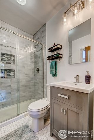 120 Stanley Circle Dr, Estes Park CO  80517-6302 exterior