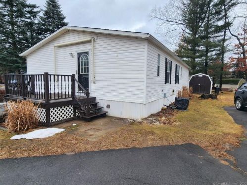 217 Dunham St, Southington CT  06489-1277 exterior