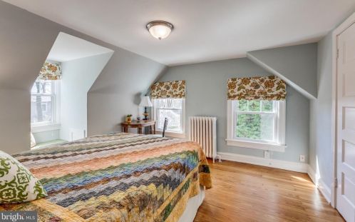 2009 Grace Church Rd, Silver Spring MD 20910-2116 exterior