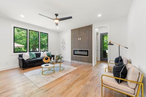 248 Laurel Ave, Atlanta GA  30314-2230 exterior