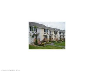 8 River Village Dr, Milford, ME 04461-3632