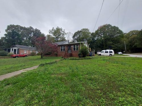 105 Brownlee Rd, Atlanta GA 30311-2226 exterior