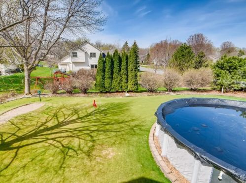 3231 Black Oak Dr, Saint Paul MN  55121-2334 exterior