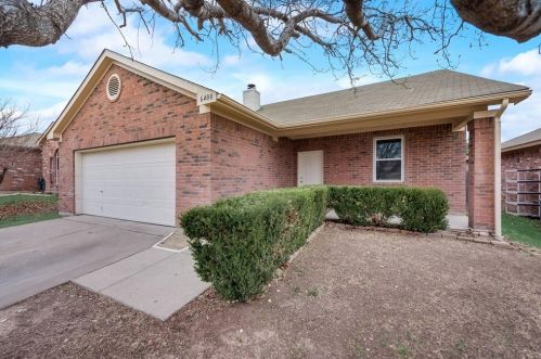 6408 Bay Lake Dr, Fort Worth TX  76179-4187 exterior