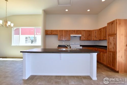 2646 Emerald St, Loveland CO 80537-2013 exterior