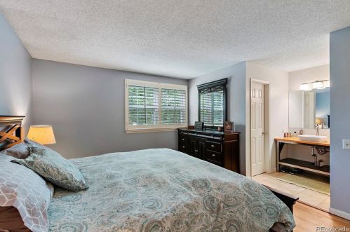 7932 Valentia St, Englewood CO 80112-3302 exterior