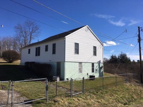 128 Caldwell St, Beckley WV  25801-3509 exterior