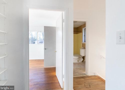 11819 Pittson Rd, Silver Spring MD exterior