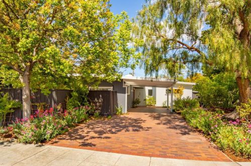58 Roosevelt Cir, Palo Alto, CA 94306-4218