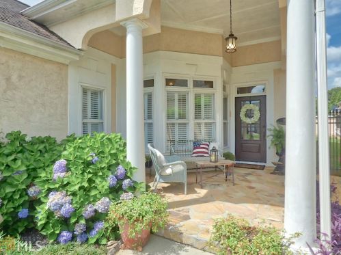 102 Prestwick Way, Stockbridge, GA 30281-6301