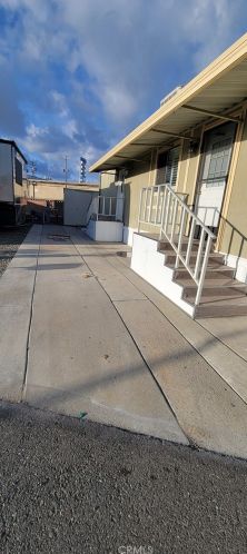 14325 Mcnab Ave, Bellflower, CA 90706-3394