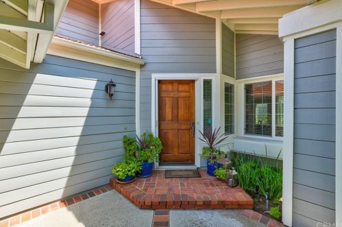 8100 Kennedy Rd, Anaheim CA  92808-2208 exterior