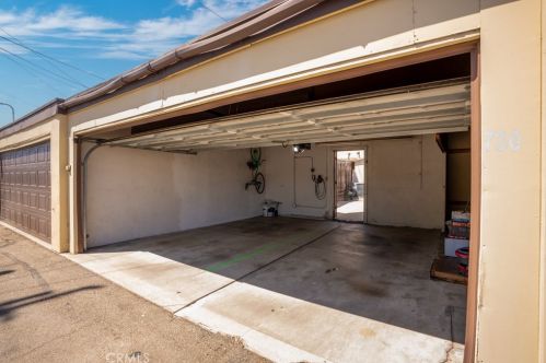 730 Fairhaven St, Anaheim CA  92801-4002 exterior
