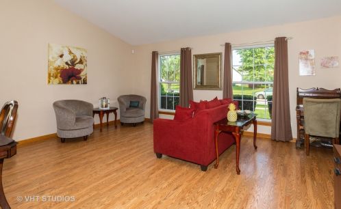 7202 Faxton Ln, Plainfield, IL 60586-5919