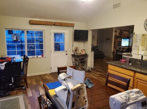 16743 Stallion Pl, Riverside CA  92504-5843 exterior