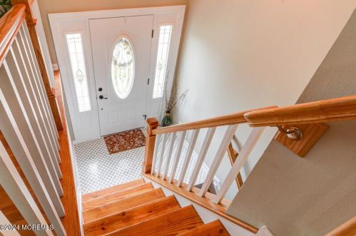 19 Pine Needle St, Wall Township NJ  07731-2647 exterior