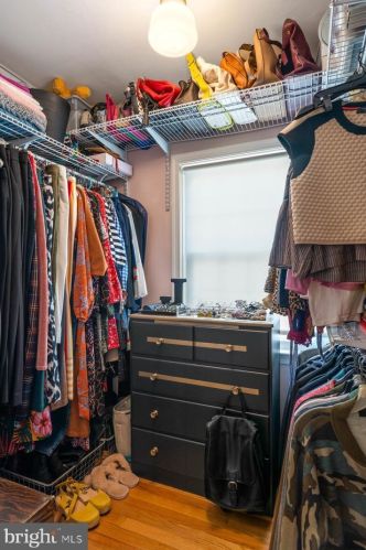 6431 Franconia Ct, Springfield VA  22150-1204 exterior