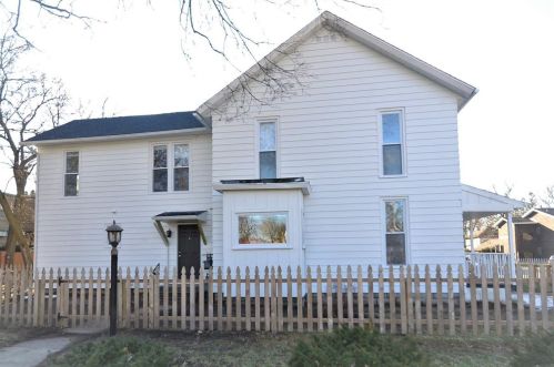 610 Union St, Valpo IN  46383-6545 exterior
