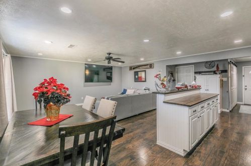 6440 Buckingham Trl, Fort Worth TX  76182-5005 exterior