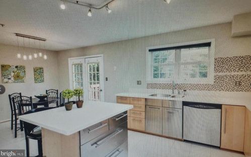 14206 Plum Run Way, Silver Spring, MD 20906-6315