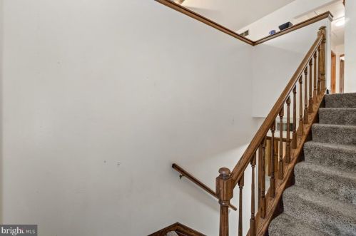 8079 Woodholme Cir, Riviera Beach, MD 21122-1028