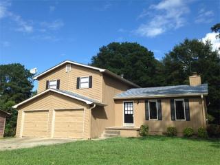 5760 Salem Ter, Acworth, GA 30102-2147