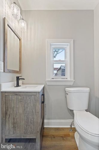 547 Marion St, Lancaster PA  17602-3117 exterior