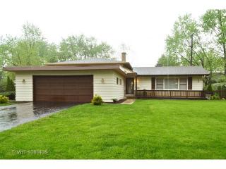 1117 Emerald Dr, Naperville, IL 60540-7217