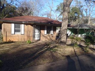 425 Mulberry Ave, Albany, GA 31705-1945