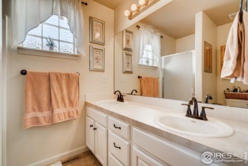 3795 Carbondale St, Loveland CO 80538-6126 exterior