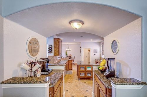 1408 Flowers Dr, Carrollton TX 75007-1470 exterior