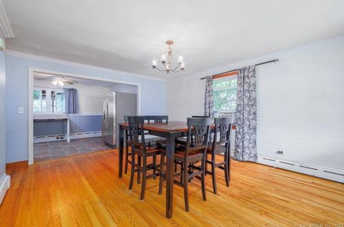 18 Maywood St, Waterbury, CT 06704-2015