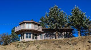 25361 Paramount Dr, Tehachapi, CA 93561-7043