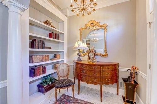 4661 Ivygate Cir, Atlanta, GA 30339-1332