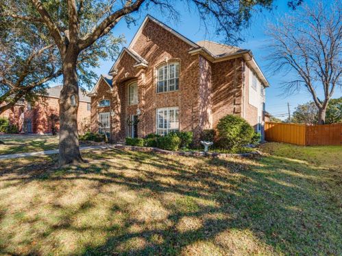 2618 Grasmere St, Garland, TX 75040-3270