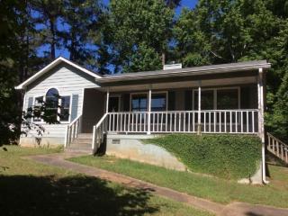 1399 Nimue Ln, Macon, GA 31220-3552