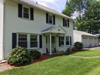 65 Lakes Rd, Bethlehem, CT 06751-1806