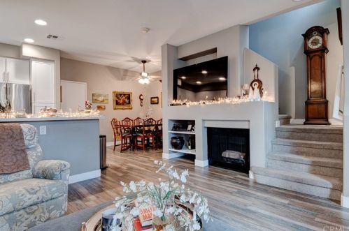 8476 Durango Way, Anaheim CA  92808-2382 exterior