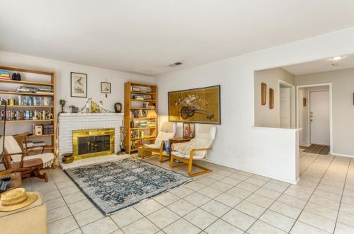 5018 Trojan Ct, Riverside CA  92507-6056 exterior