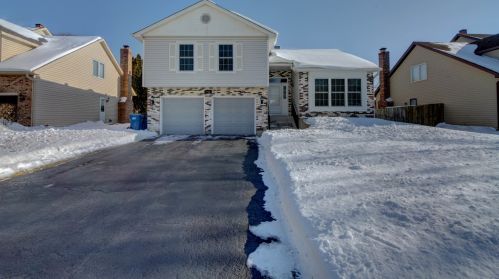 759 Falmore Dr, Hanover Park, IL 60103-4776