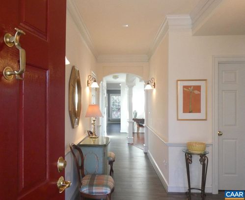 1120 Courtyard Dr, Charlottesville, VA 22903-7870