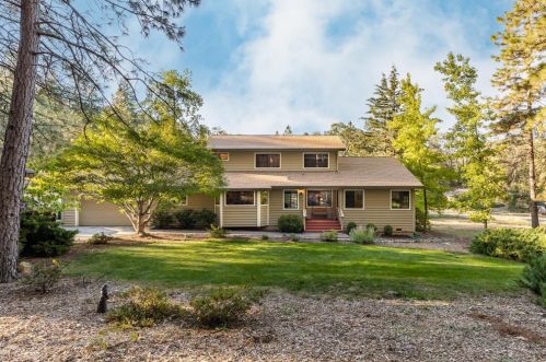 17448 Lawrence Way, Grass Valley, CA 95949-7103