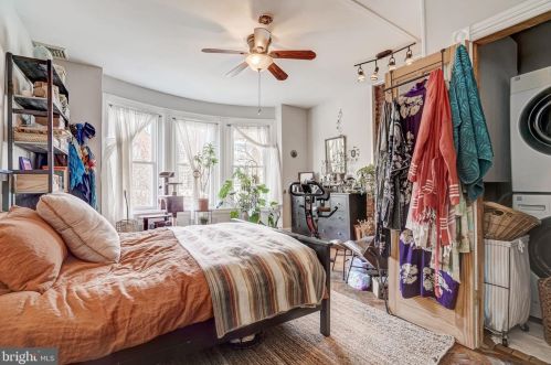 437 44 St, Philadelphia PA 19104-2910 exterior