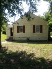 3991 Emory Dr, Macon, GA 31206-2505